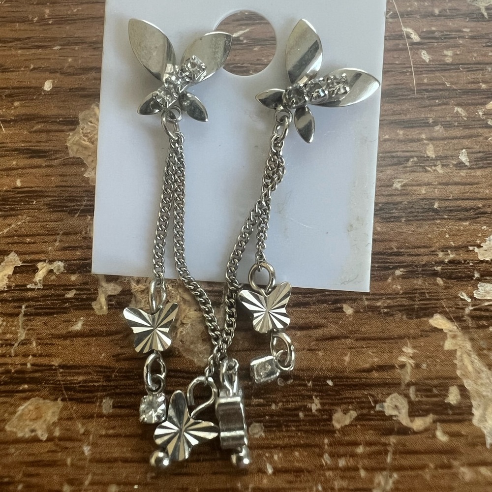 NEW flower earrings